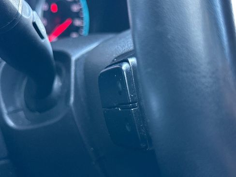 Used 2024 Chevrolet Equinox LT image 37