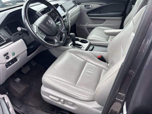 Used 2020 Honda Pilot EX-L image 4