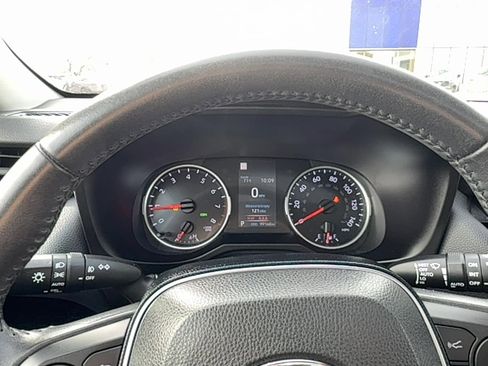 Used 2019 Toyota RAV4 XLE w/ Convenience Package image 21