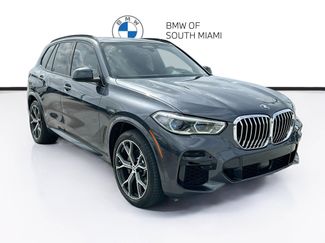 Used 2022 BMW X5 sDrive40i w/ M Sport Package RWD video 1
