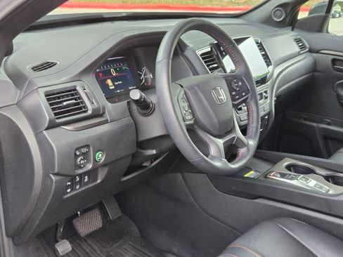 Certified 2024 Honda Passport TrailSport image 11