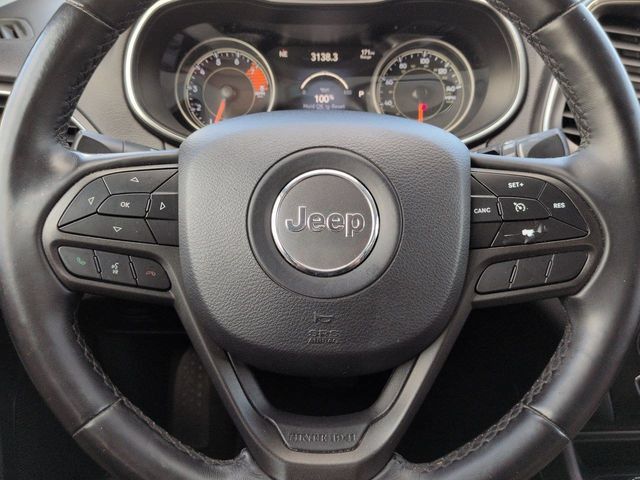 Used 2019 Jeep Cherokee Trailhawk AWD/4WD image 26