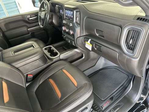 Used 2022 GMC Sierra 2500 AT4 w/ Gooseneck/5TH Wheel Package image 38