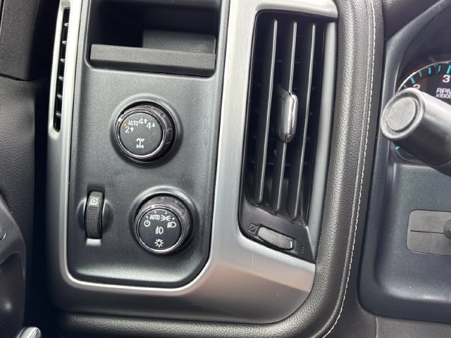 Used 2018 GMC Sierra 1500 SLT w/ SLT Premium Package AWD/4WD image 17