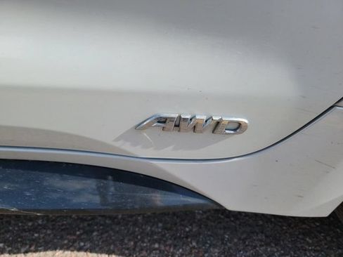 Used 2024 Toyota Corolla SE AWD/4WD image 8