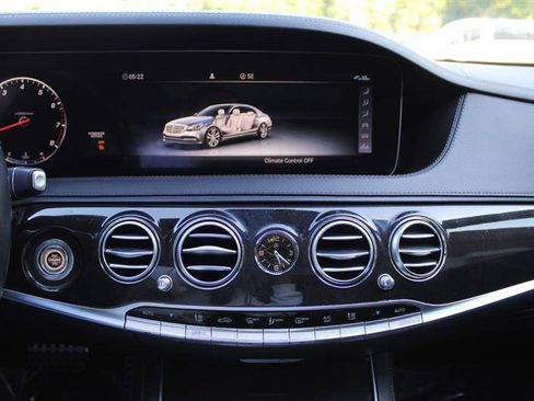 Used 2020 Mercedes-Benz S 450 Sedan image 18