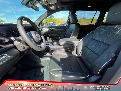 New 2026 Buick Enclave Avenir w/ Super Cruise Package image 10