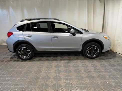 Used 2014 Subaru Crosstrek 2.0i Premium AWD/4WD image 9