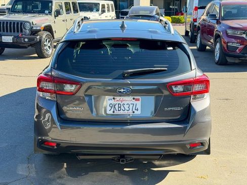 Used 2022 Subaru Impreza Premium image 7