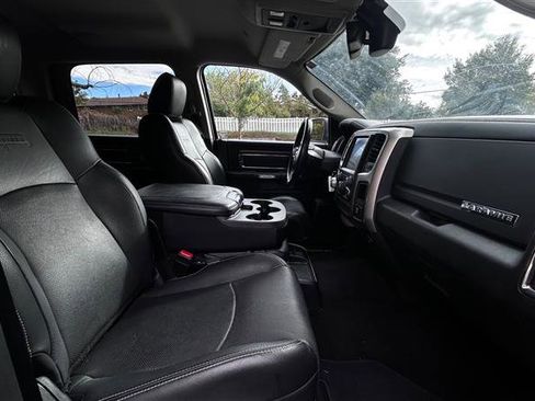 Used 2017 RAM 1500 Laramie image 12