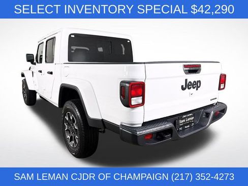 New 2026 Jeep Gladiator Sport image 5