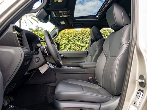 New 2026 Lexus GX 550 image 15