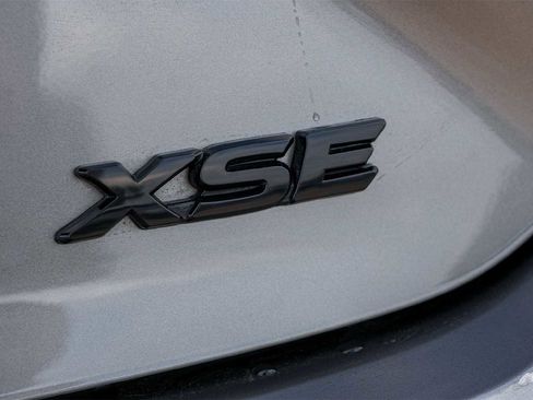 Used 2025 Toyota Camry XSE image 7