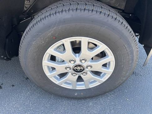 New 2025 Toyota Tacoma SR5 image 10