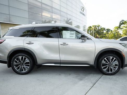 New 2026 INFINITI QX60 Luxe w/ Cargo Package image 23