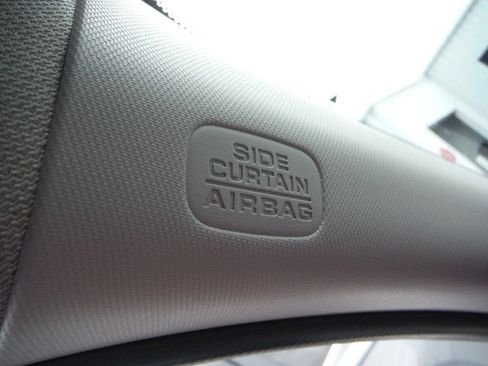 Used 2024 Honda HR-V LX image 18