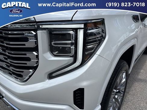 Used 2024 GMC Sierra 1500 Denali w/ Denali Reserve Package AWD/4WD image 11