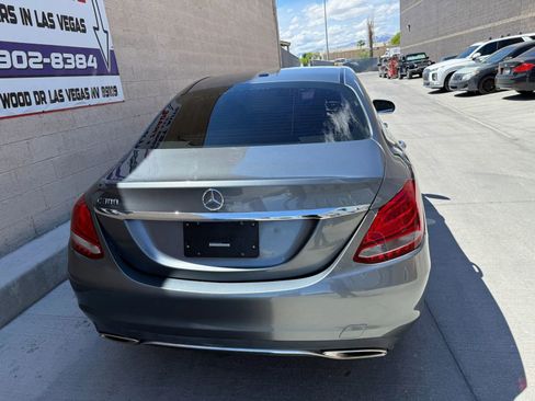 Used 2018 Mercedes-Benz C 300 Sedan image 5