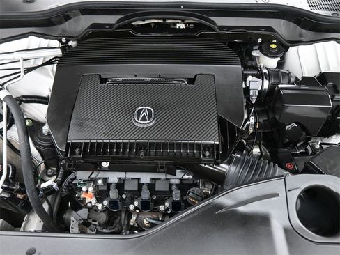 Used 2024 Acura MDX SH-AWD w/ Technology Package image 27