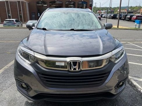 Used 2022 Honda HR-V EX image 2