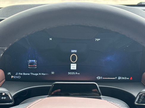 Used 2025 Lincoln Aviator Reserve w/ Jet Appearance Package image 24