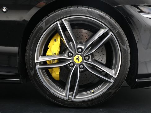 Certified 2022 Ferrari Roma RWD image 28