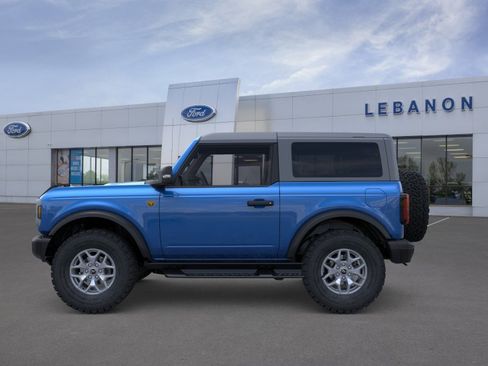 New 2025 Ford Bronco Badlands AWD/4WD image 3