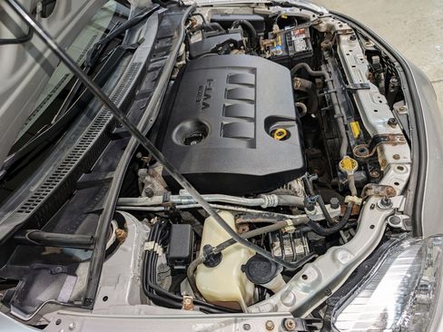 Used 2010 Toyota Corolla LE image 47