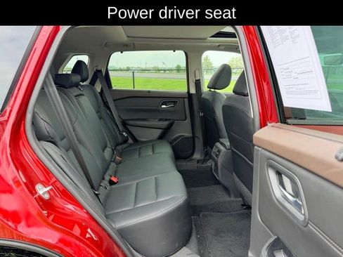 Used 2023 Nissan Rogue SL w/ SL Premium Package AWD/4WD image 10
