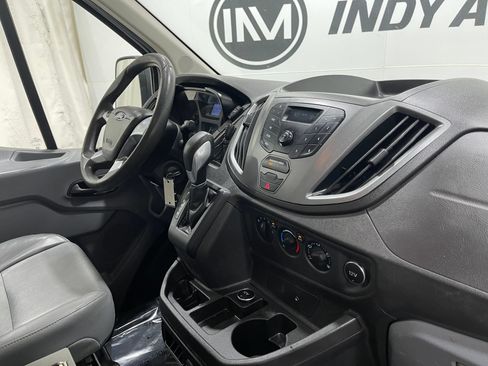 Used 2016 Ford Transit 150 130 Low Roof RWD image 18