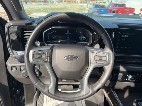 Used 2023 Chevrolet Silverado 1500 LT Trail Boss image 28