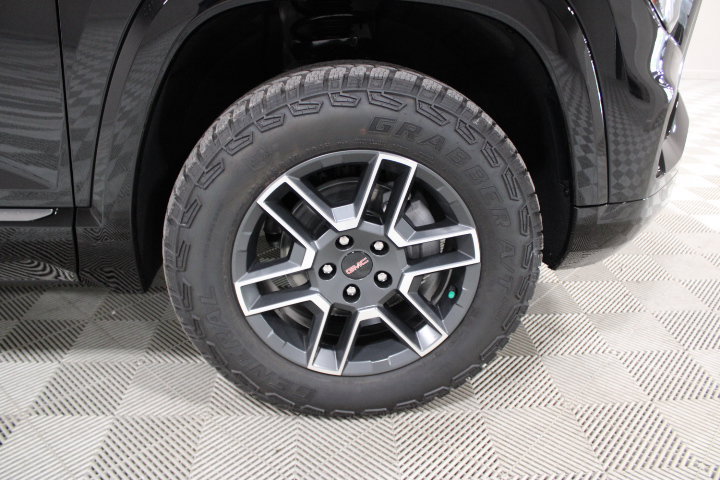 New 2027 GMC Terrain AT4 w/ Convenience Package III AWD/4WD image 41