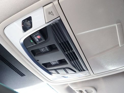 Used 2025 Acura MDX FWD w/ Technology Package image 31