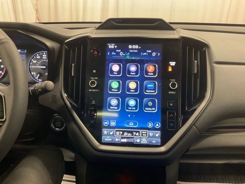 Used 2025 Subaru Ascent Bronze Edition image 27