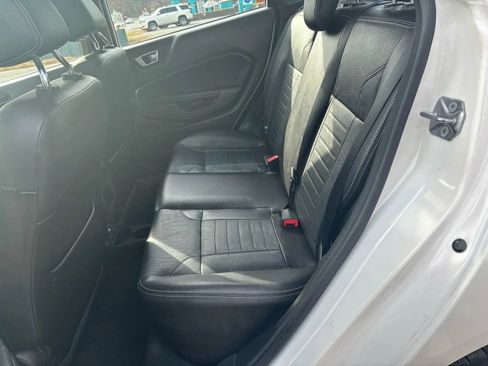 Used 2016 Ford Fiesta Titanium image 21