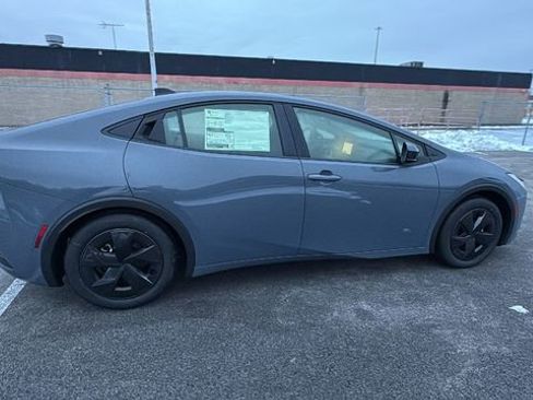 New 2026 Toyota Prius LE image 6