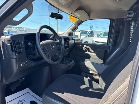 Used 2023 Chevrolet Express 2500 Work Van w/ Driver Convenience Package image 13