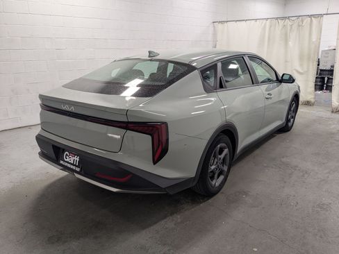 Used 2025 Kia K4 FWD image 7