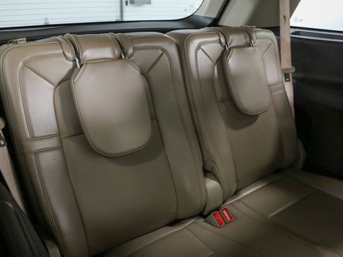 Used 2023 Lincoln Aviator Reserve w/ Equipment Group 201A RWD image 32