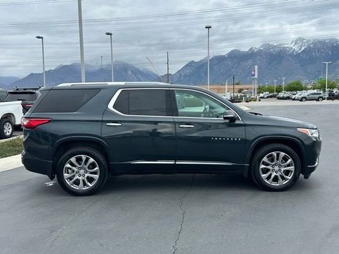 Used 2018 Chevrolet Traverse Premier AWD/4WD image 28