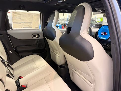 New 2025 MINI Cooper S image 25