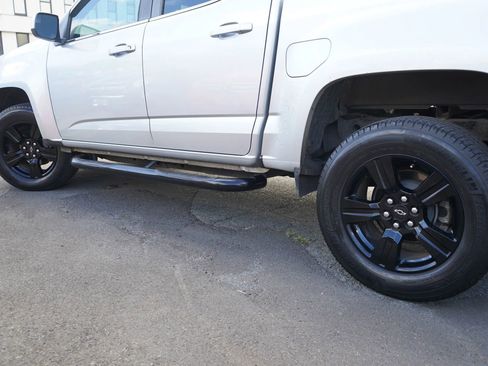 Used 2015 Chevrolet Colorado W/T w/ WT Convenience Package RWD image 5