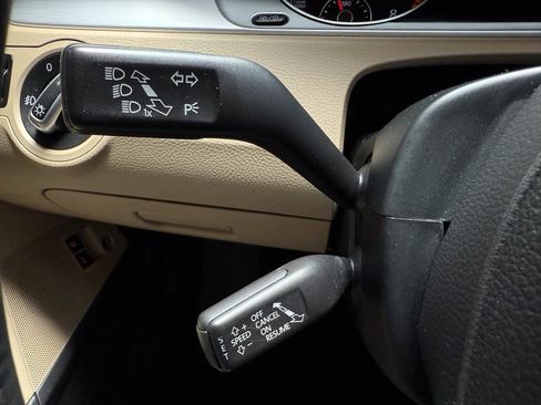 Used 2014 Volkswagen CC Sport FWD image 16