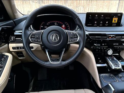 Used 2024 Acura MDX FWD image 10