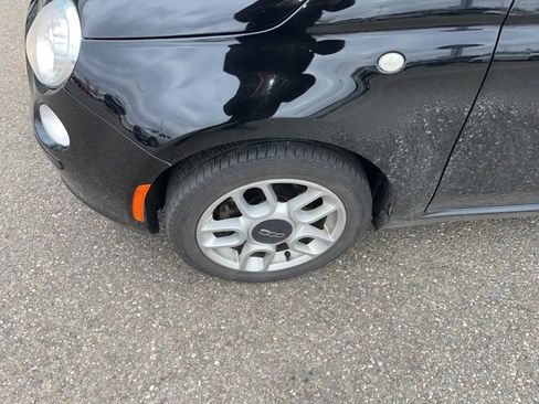Used 2015 FIAT 500 Pop image 2