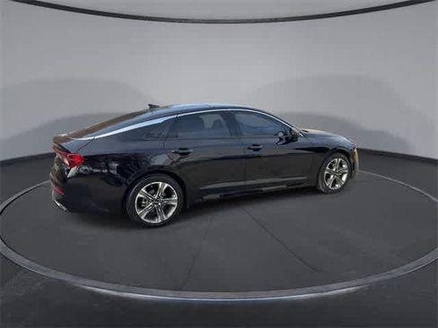 Used 2023 Kia K5 EX image 8