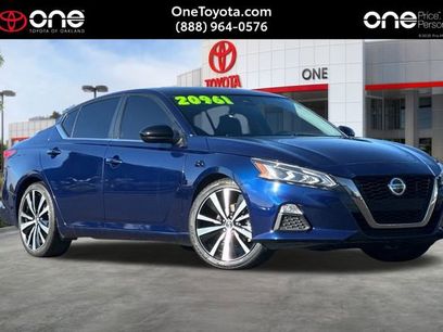 Used 2022 Nissan Altima 2.5 SR