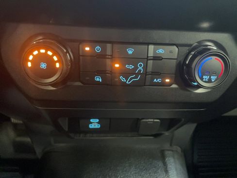 Used 2022 Ford F250 XLT w/ XLT Value Package AWD/4WD image 18