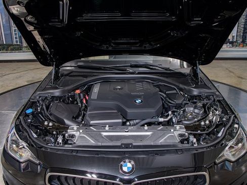 Used 2025 BMW 230i xDrive Coupe image 5