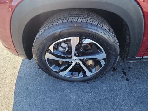 Used 2024 Chevrolet Trax RS w/ Driver Confidence Package image 30